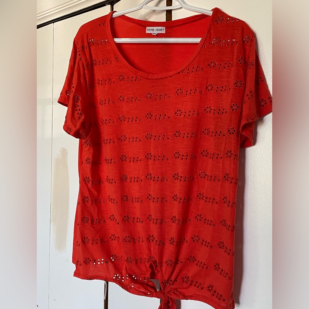 Women's - Top - Size XL